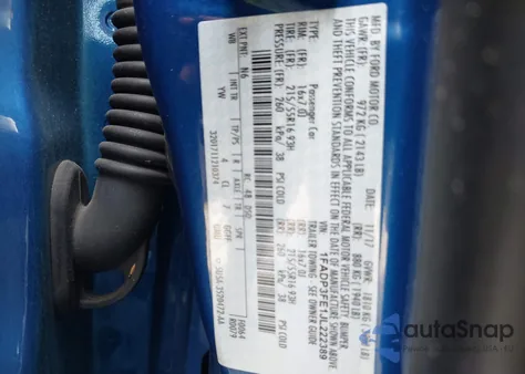 2018 Ford Focus Se z USA, uszkodzony, nr VIN 1FADP3FE1JL222389